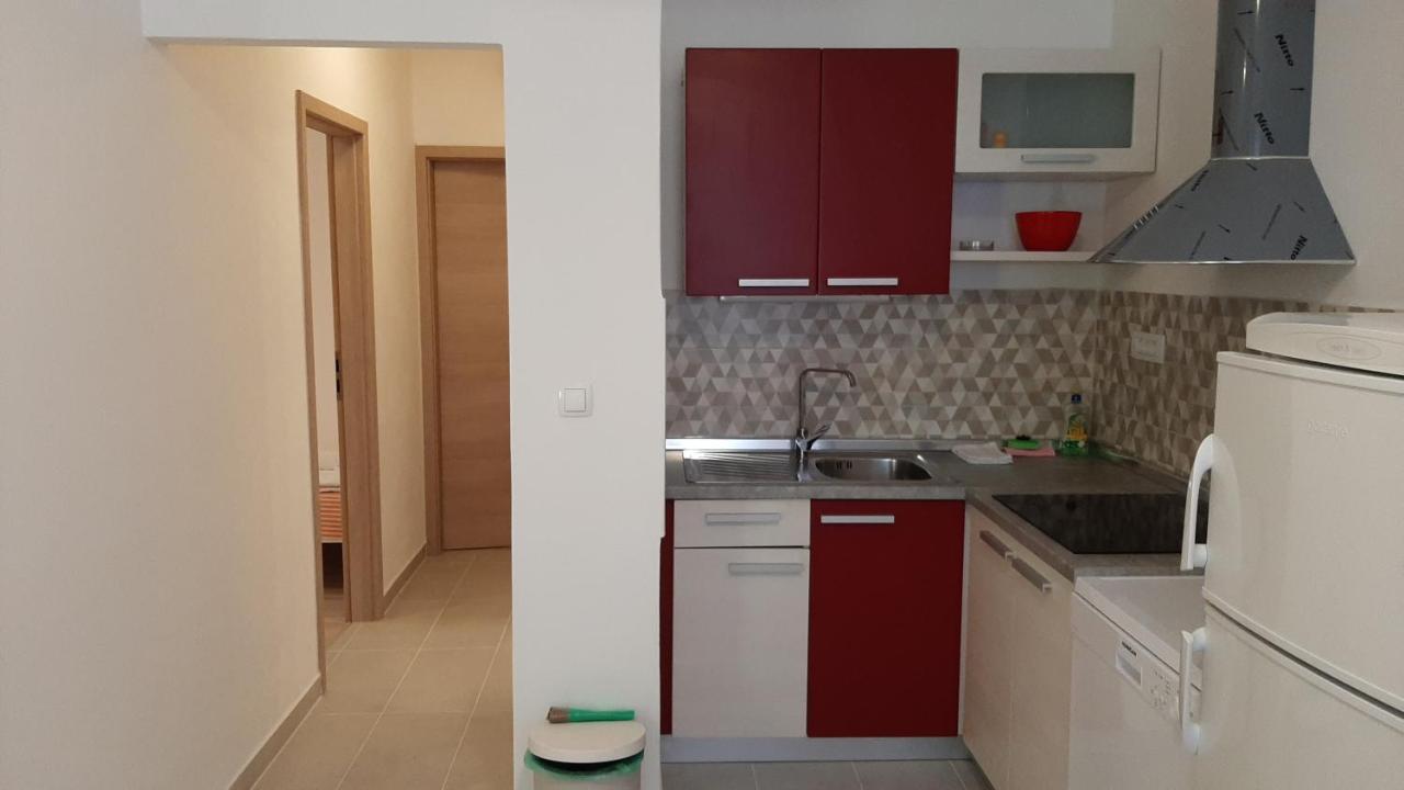 Apartmani MW, Crveni apartman Baska  Bagian luar foto