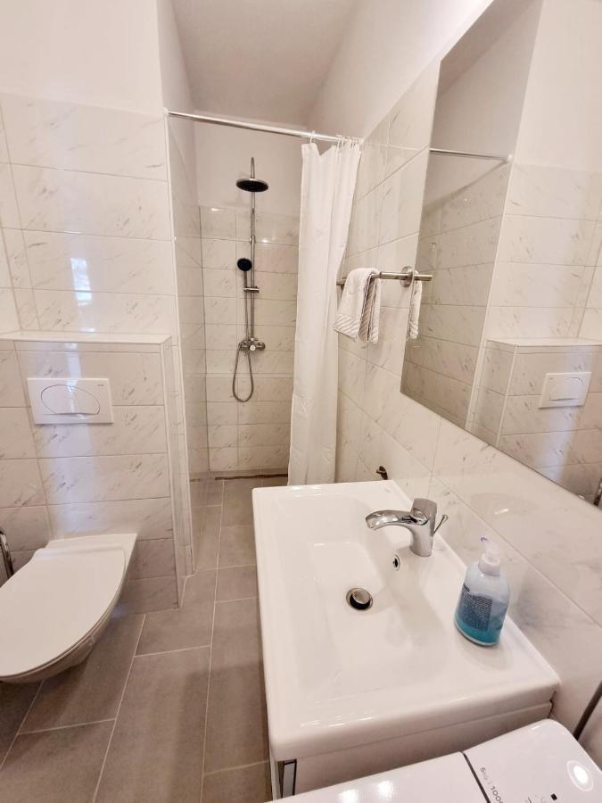 Apartmani MW, Crveni apartman Baska  Bagian luar foto