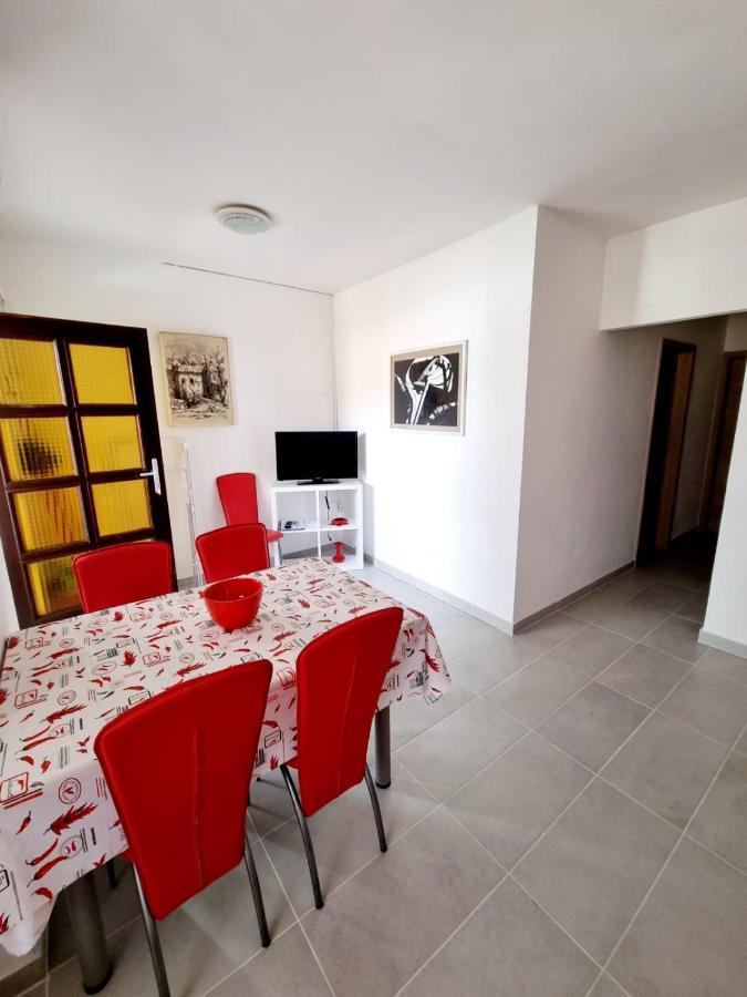 Apartmani MW, Crveni apartman Baska  Bagian luar foto